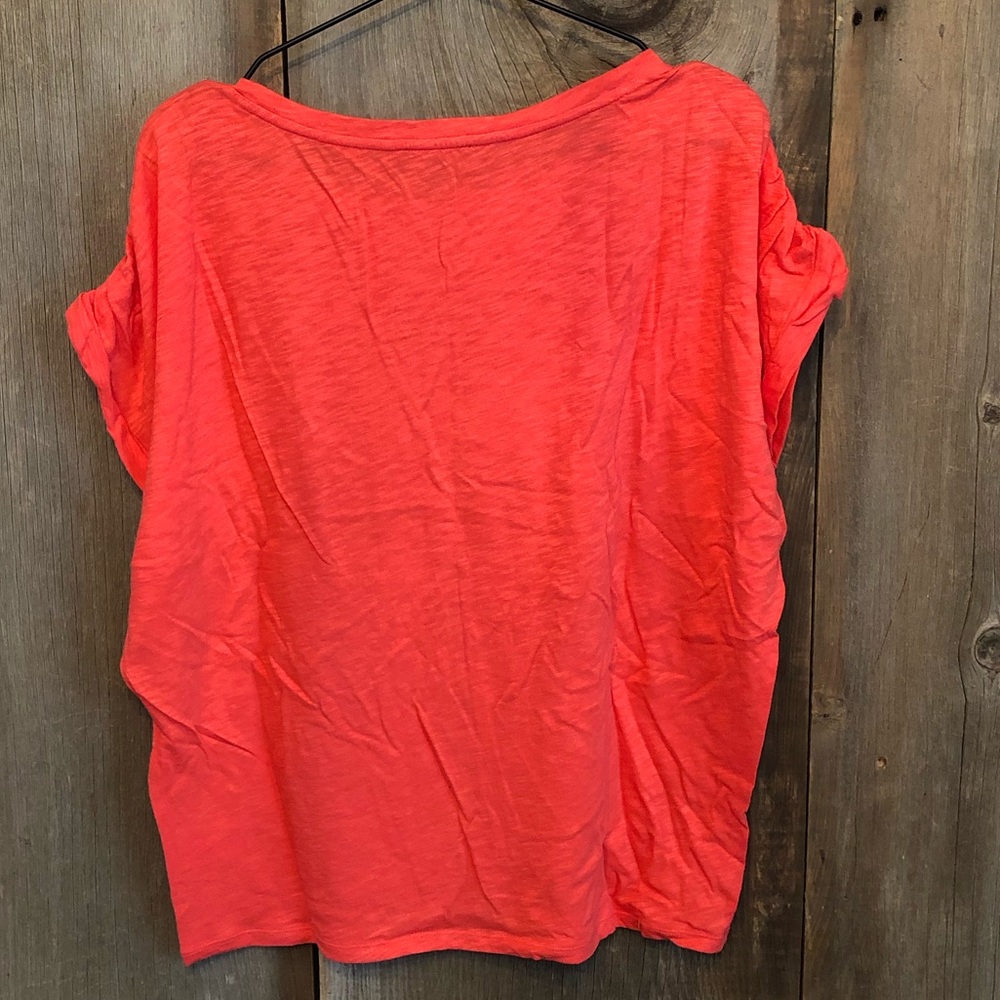 Express Tee in Cayenne Orange Size Medium - Picture 3 of 14